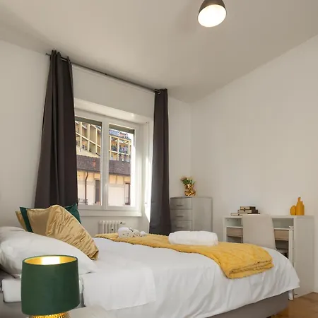 Апартаменты Artstay - Near Metro, Train Station, Isola *